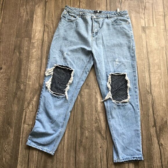 BOOHOO Blue Boyfriend Distressed Ripped Fishnet Light Wash Jeans - Picture 7 of 16